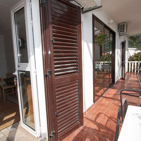 איגריין Apartments Nadia מראה חיצוני תמונה