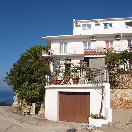 איגריין Apartments Nadia מראה חיצוני תמונה