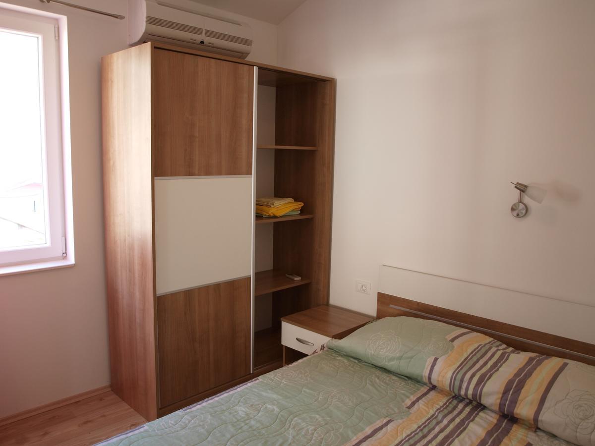 איגריין Apartments Nadia מראה חיצוני תמונה