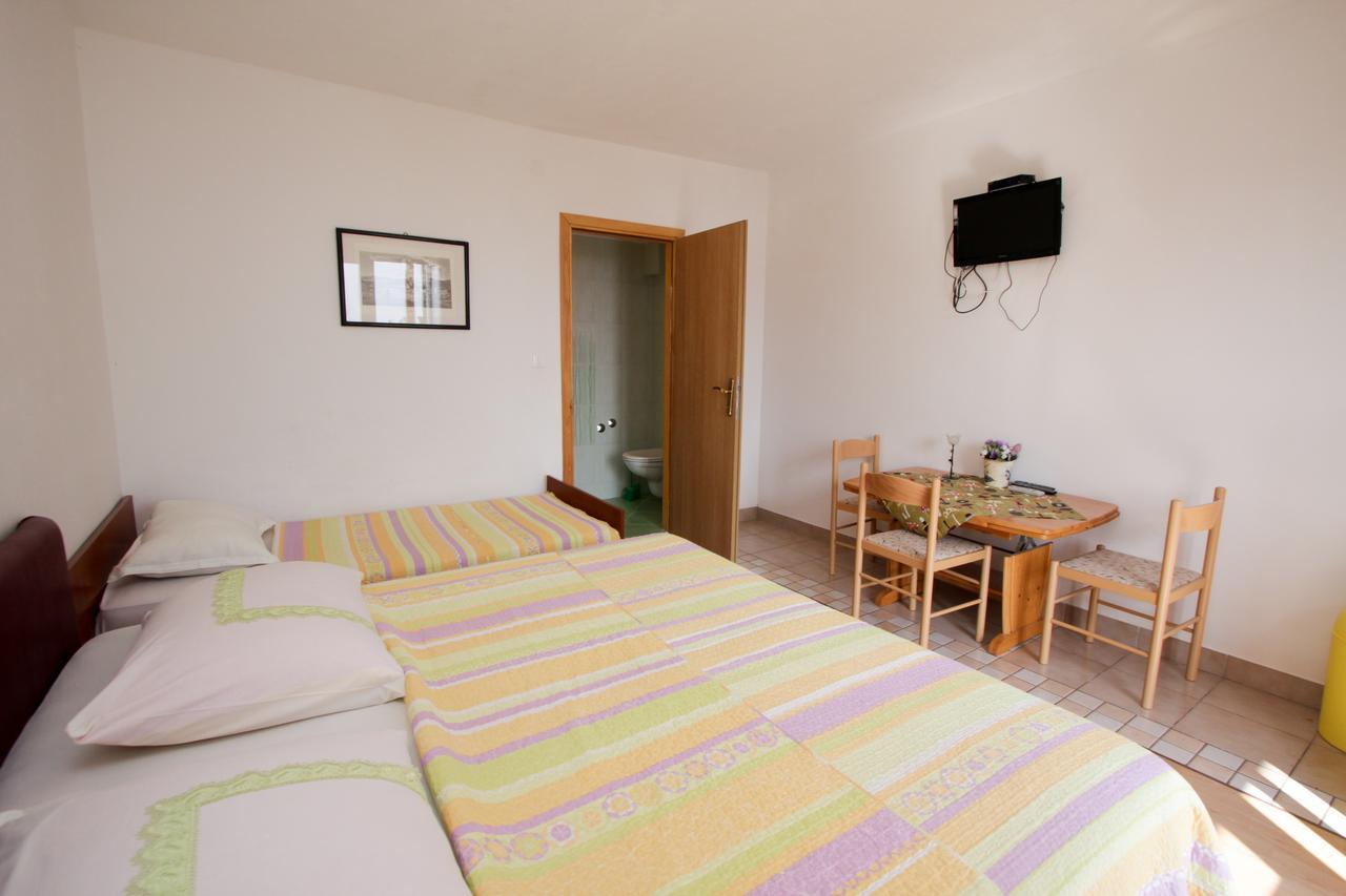 איגריין Apartments Nadia מראה חיצוני תמונה