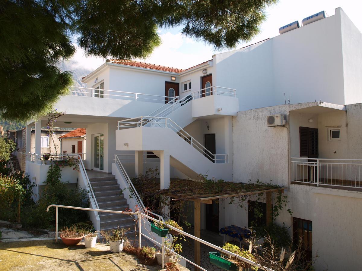 איגריין Apartments Nadia מראה חיצוני תמונה
