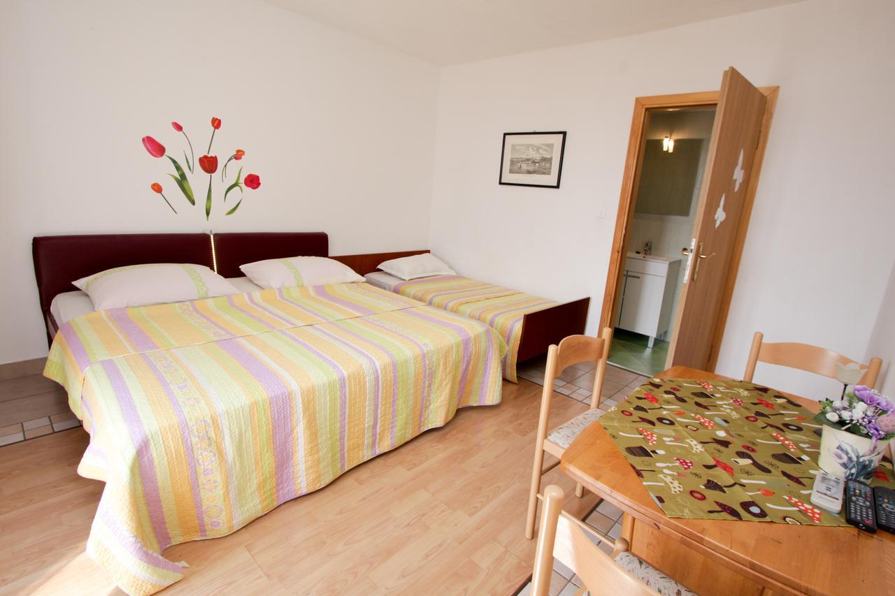 איגריין Apartments Nadia מראה חיצוני תמונה