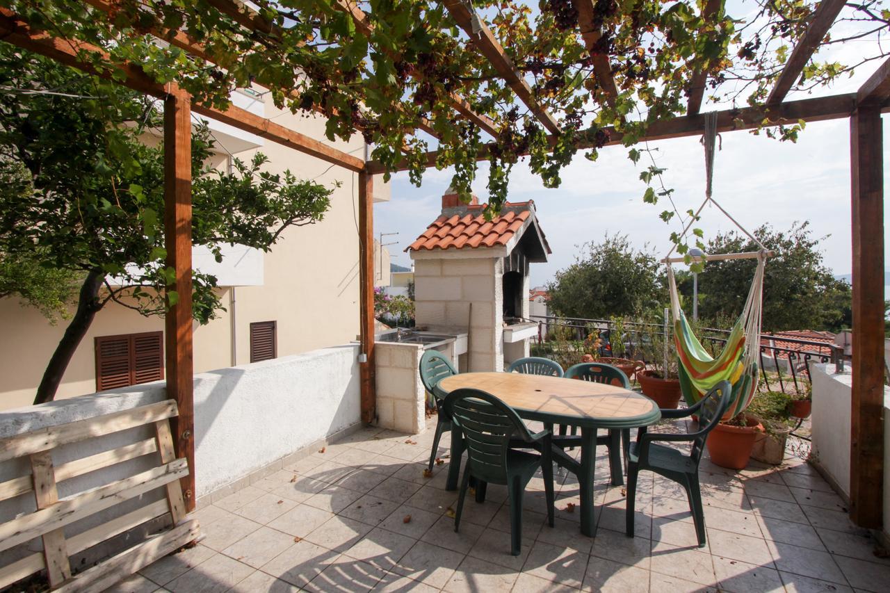 איגריין Apartments Nadia מראה חיצוני תמונה